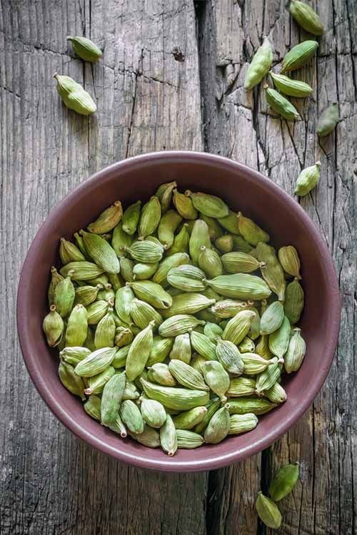 Benefits of Green Cardamom for Skin