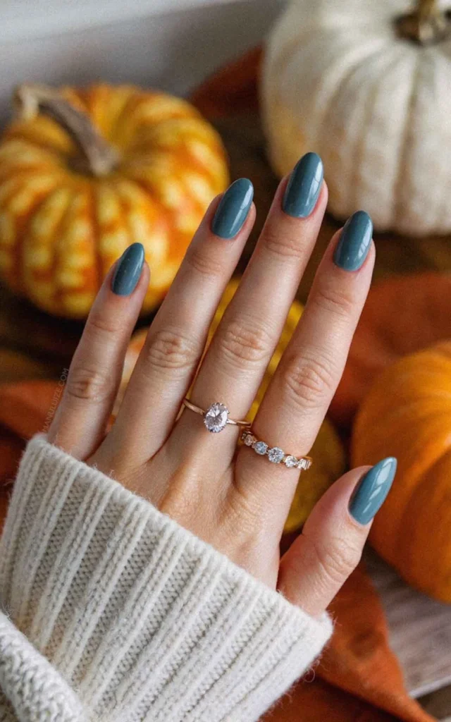 Popular Fall Nail Colors 2025–2026 You’ll Be Obsessed With 25 Aqua Luxe Nails