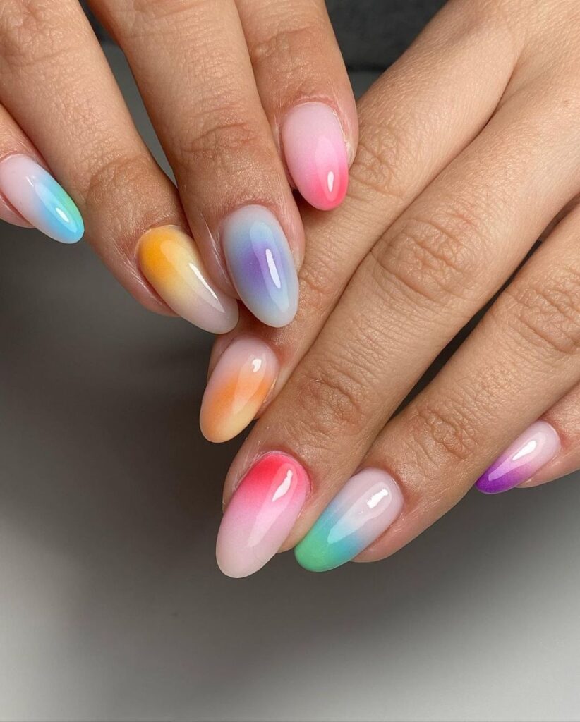 25 Summer Nail Designs 2025: Bright, Cute & Colorful Inspo 21 Chrome Rainbow Aura
