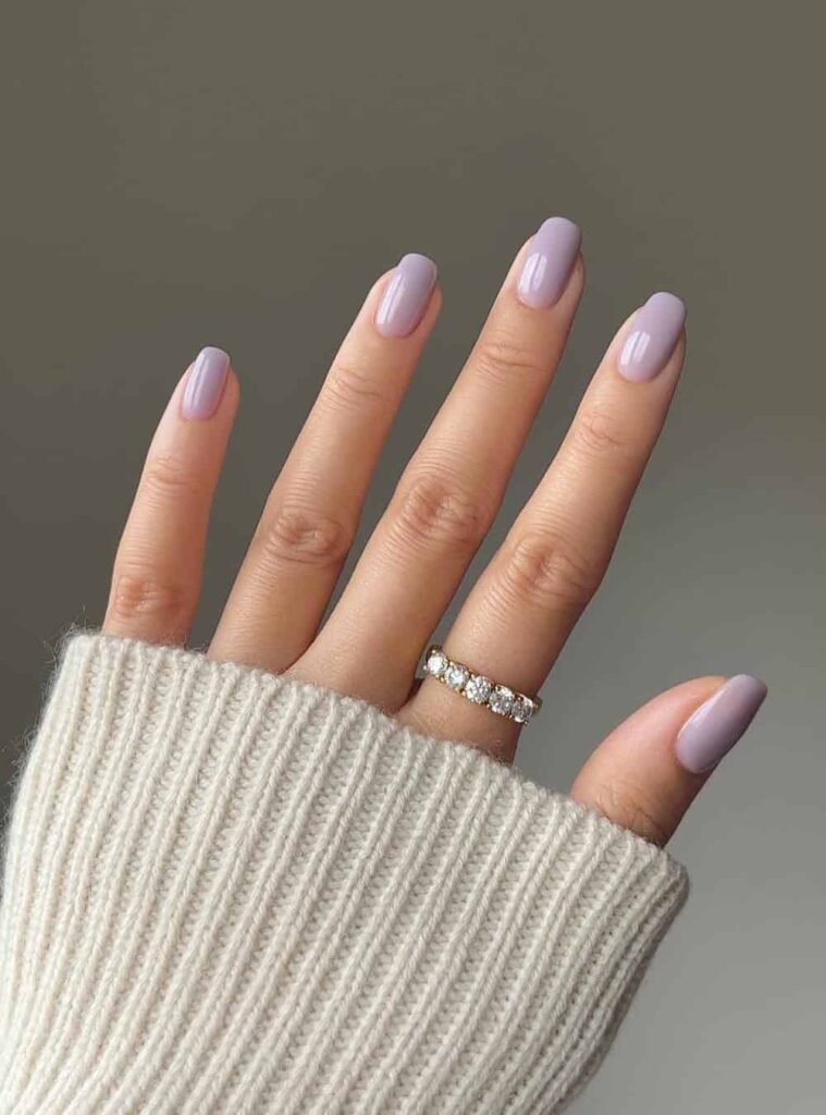 Popular Fall Nail Colors 2025–2026 You’ll Be Obsessed With 24 Lavender Milk Nails