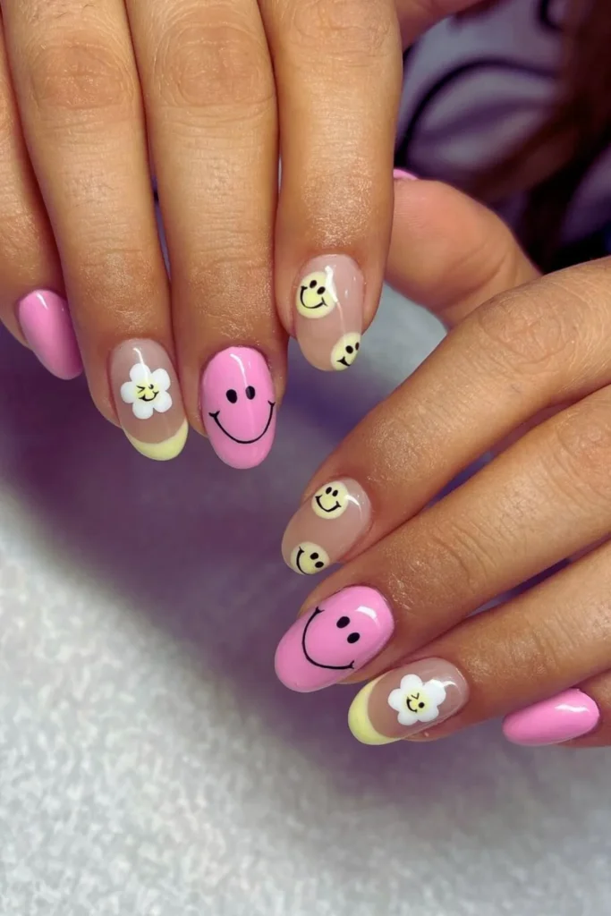 25 Summer Nail Designs 2025: Bright, Cute & Colorful Inspo 24 Smiley Face Nails