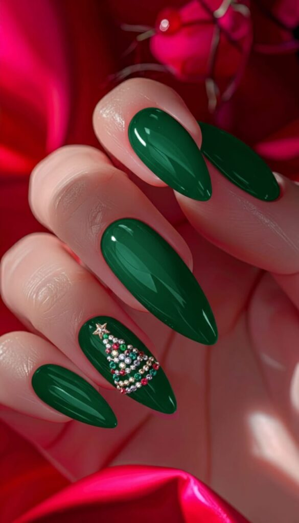 21 Christmas Nails Acrylic Ideas for 2025: Holiday Glam, Gen Z Style 19 Evergreen Gemstone Tree
